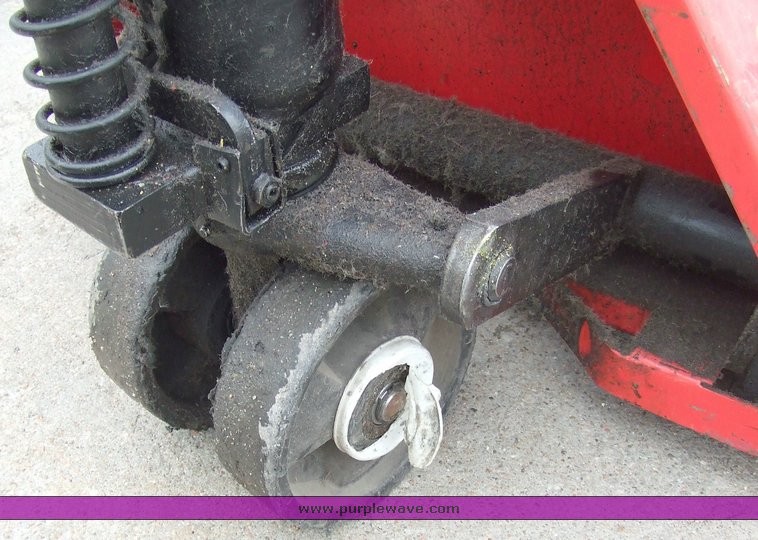 image for item 2126 Mobile ML55 pallet jack