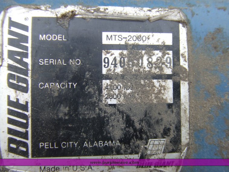 image for item 2127 Blue Giant pallet jack