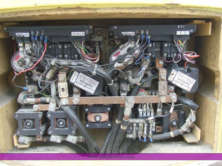 image for item 2129 1984 Hyster E30XL electric forklift