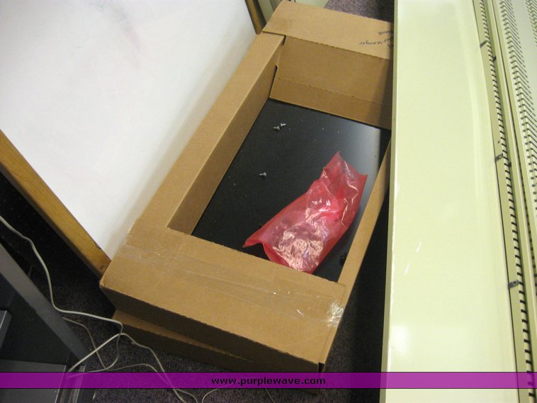 image for item 2147 Office shelving unit