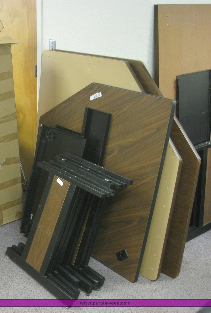 image for item 2148 Office desk unit and assorted modular office supplies