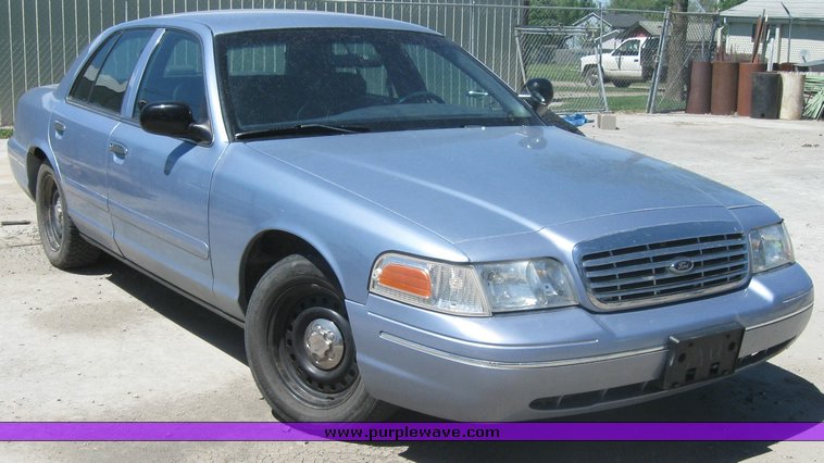 image for item 2251 1998 Ford Crown Victoria Police Interceptor