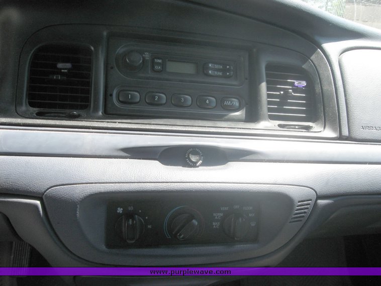image for item 2251 1998 Ford Crown Victoria Police Interceptor