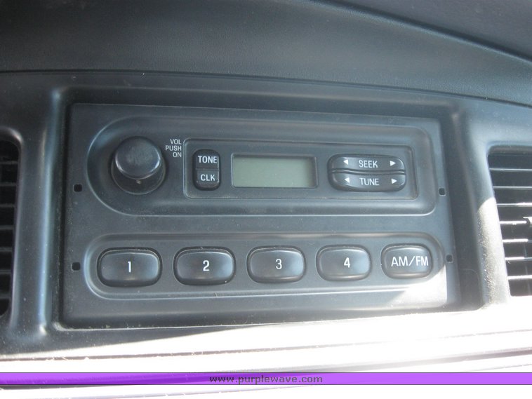 image for item 2251 1998 Ford Crown Victoria Police Interceptor