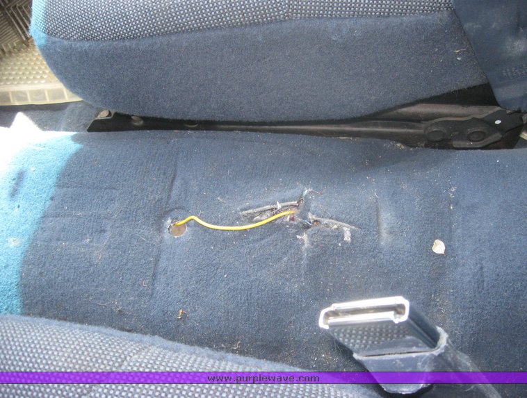 image for item 2251 1998 Ford Crown Victoria Police Interceptor