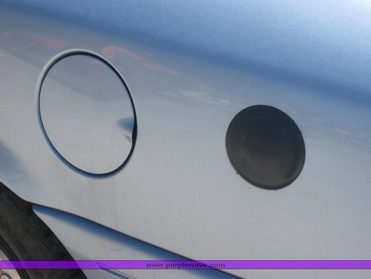 image for item 2251 1998 Ford Crown Victoria Police Interceptor