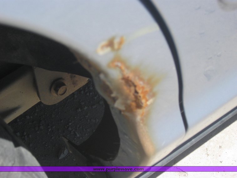 image for item 2251 1998 Ford Crown Victoria Police Interceptor