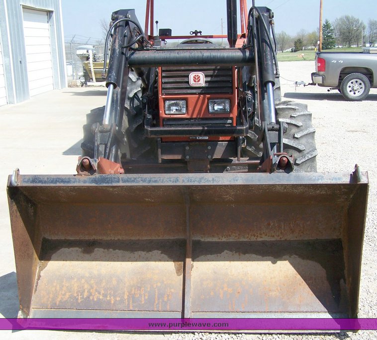 image for item 2451 1990 Hesston 80-66DT tractor with loader