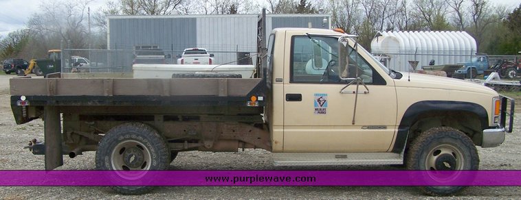 image for item 2456 1990 Chevrolet K3500 flat bed pickup truck