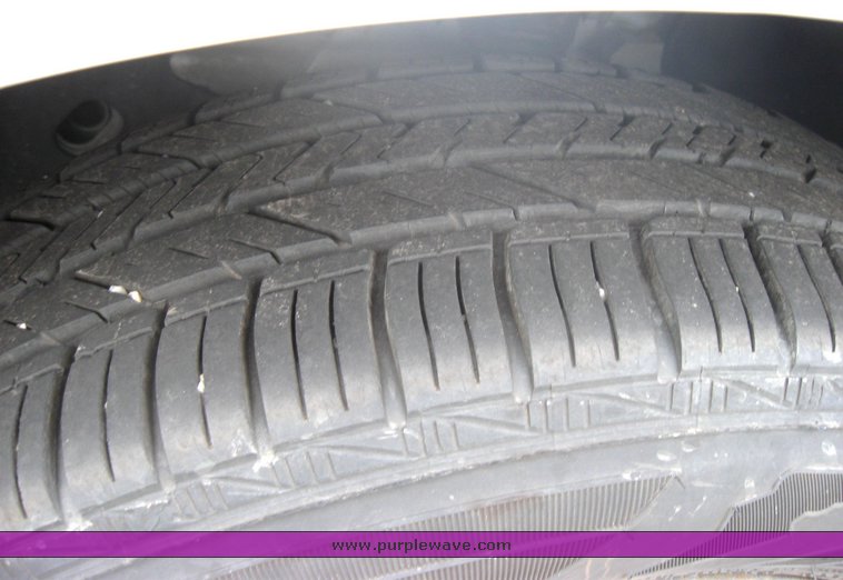 image for item 2496 2006 Ford Taurus SE