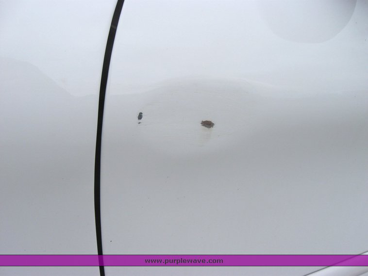 image for item 2496 2006 Ford Taurus SE