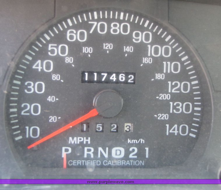 image for item 3070 1999 Ford Crown Victoria Police Interceptor