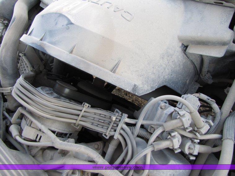 image for item 3071 1995 Ford Crown Victoria Police Interceptor