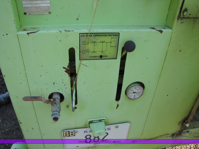 image for item 3072 1986 Myers FamJet flusher trailer