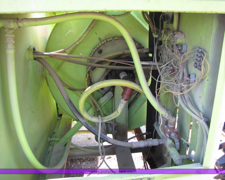 image for item 3072 1986 Myers FamJet flusher trailer