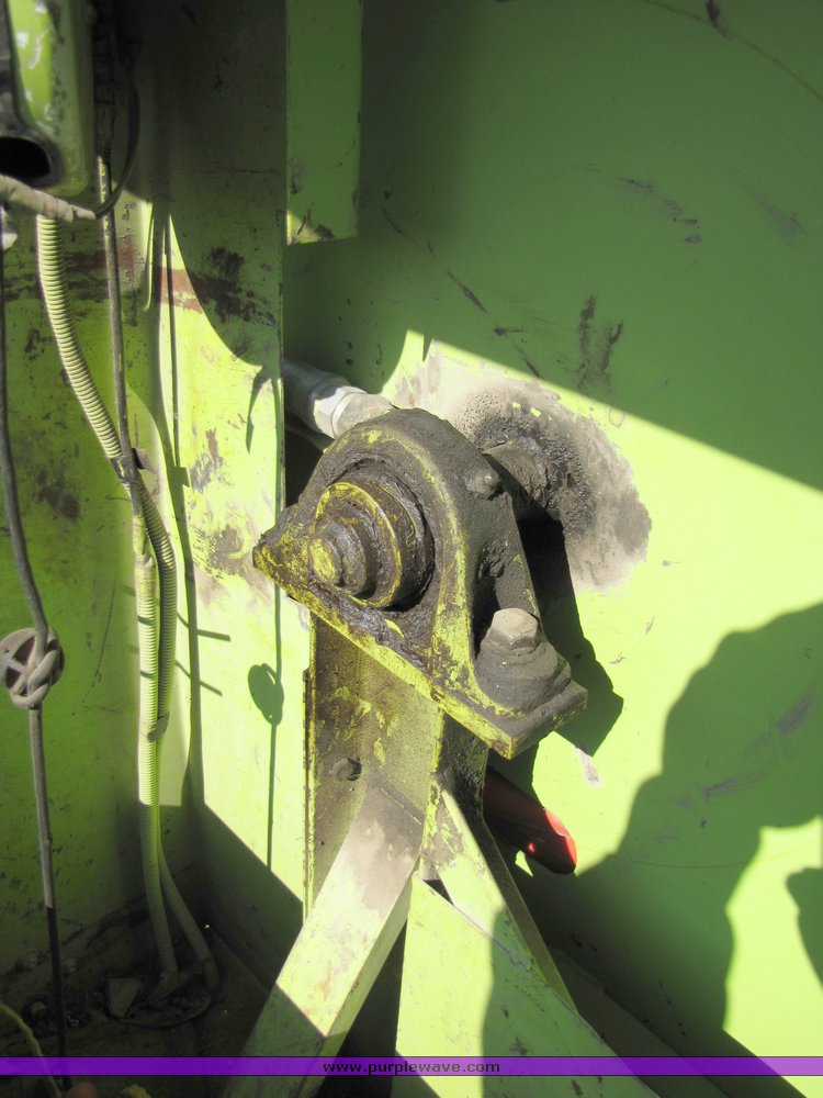 image for item 3072 1986 Myers FamJet flusher trailer