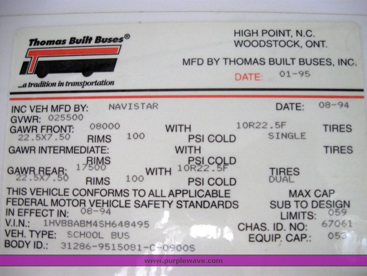 image for item 3991 1995 International Navistar 3800 53-passenger school bus