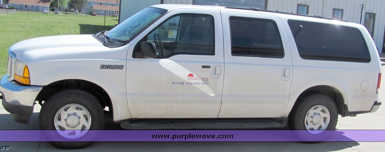 image for item 4306 2000 Ford Excursion XLT
