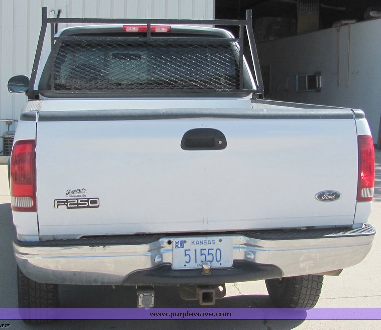 image for item 4307 1999 Ford F-250 four door extended cab pickup