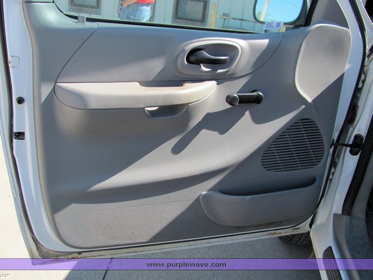 image for item 4307 1999 Ford F-250 four door extended cab pickup