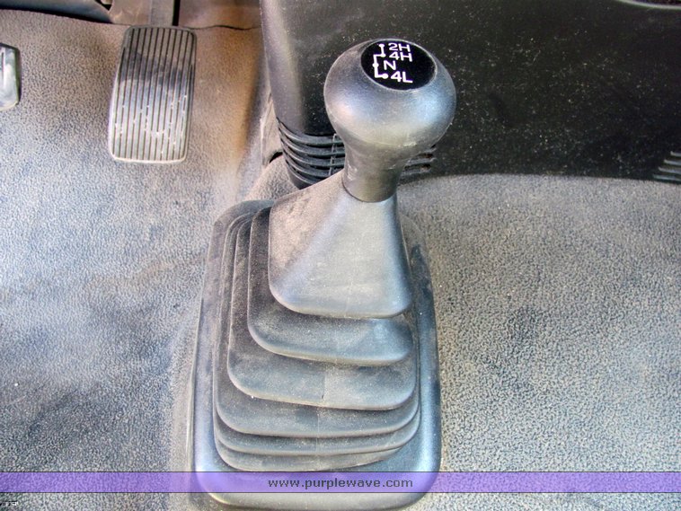 image for item 4307 1999 Ford F-250 four door extended cab pickup