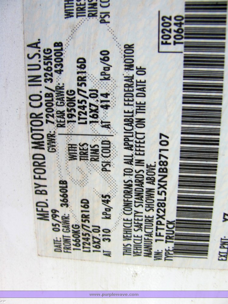 image for item 4307 1999 Ford F-250 four door extended cab pickup