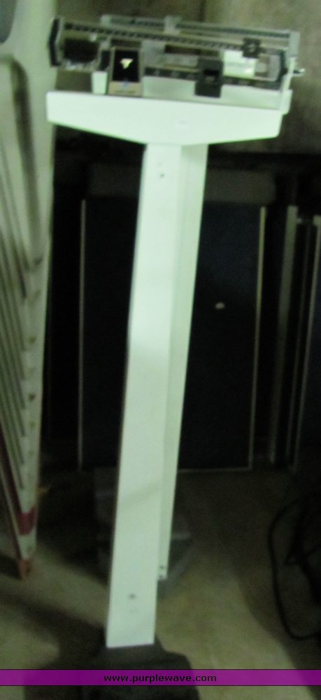 image for item 4443 Assorted furniture