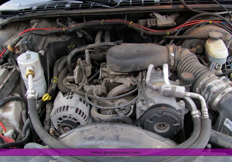 image for item 4446 2000 Chevrolet Blazer