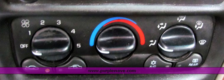 image for item 4450 2003 Chevrolet Malibu