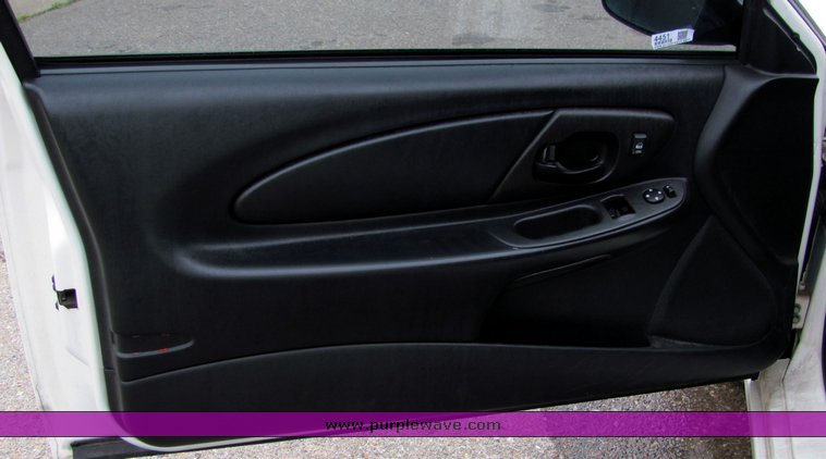 image for item 4451 2001 Chevrolet Monte Carlo SS