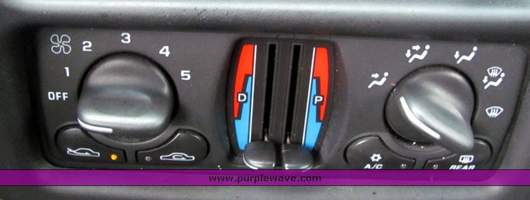 image for item 4451 2001 Chevrolet Monte Carlo SS