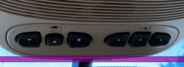 image for item 4452 2004 Chevrolet Trailblazer