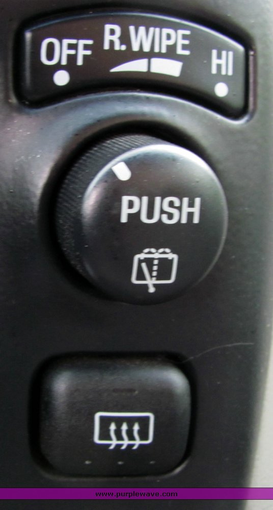 image for item 4454 2000 Ford Explorer XL