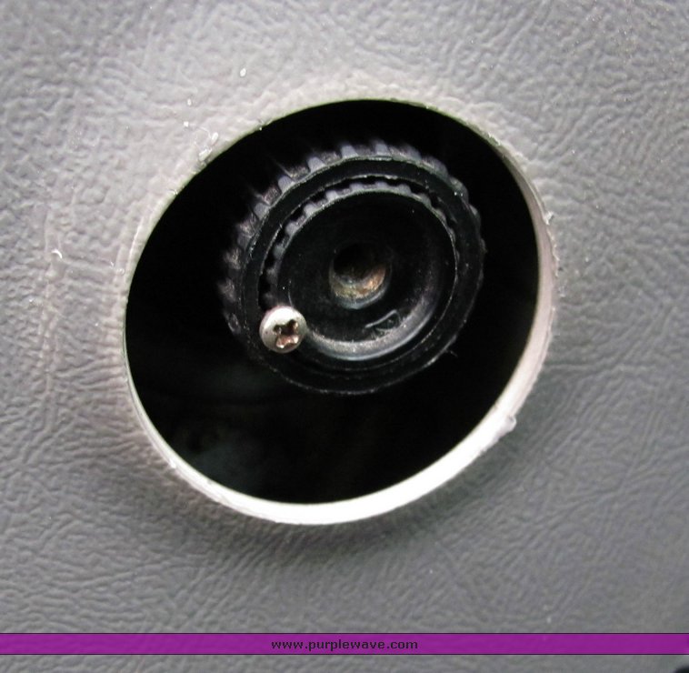 image for item 4454 2000 Ford Explorer XL