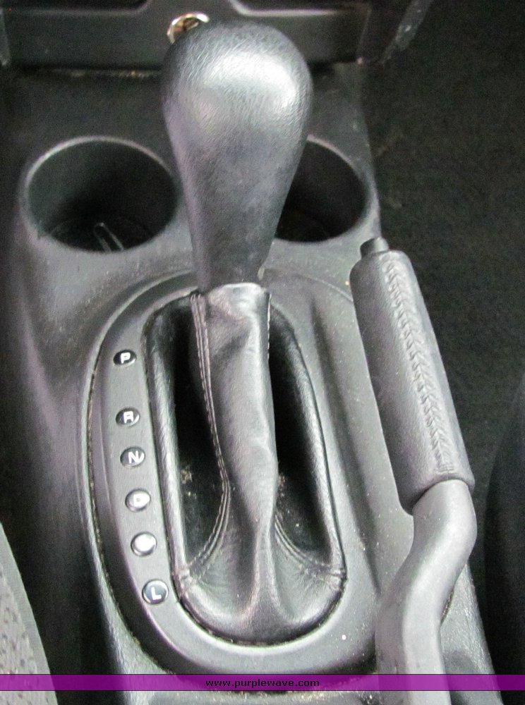 image for item 4455 2006 Dodge Stratus SXT