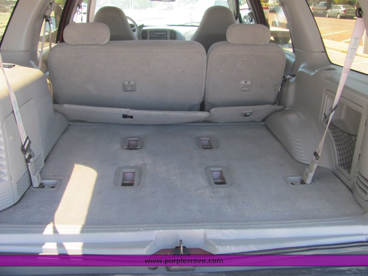 image for item 4485 1997 Ford Expedition