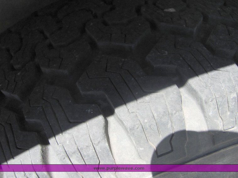 image for item 4485 1997 Ford Expedition