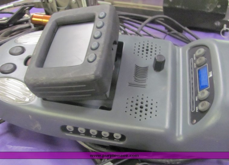 image for item 4583 Assorted automotive accessories