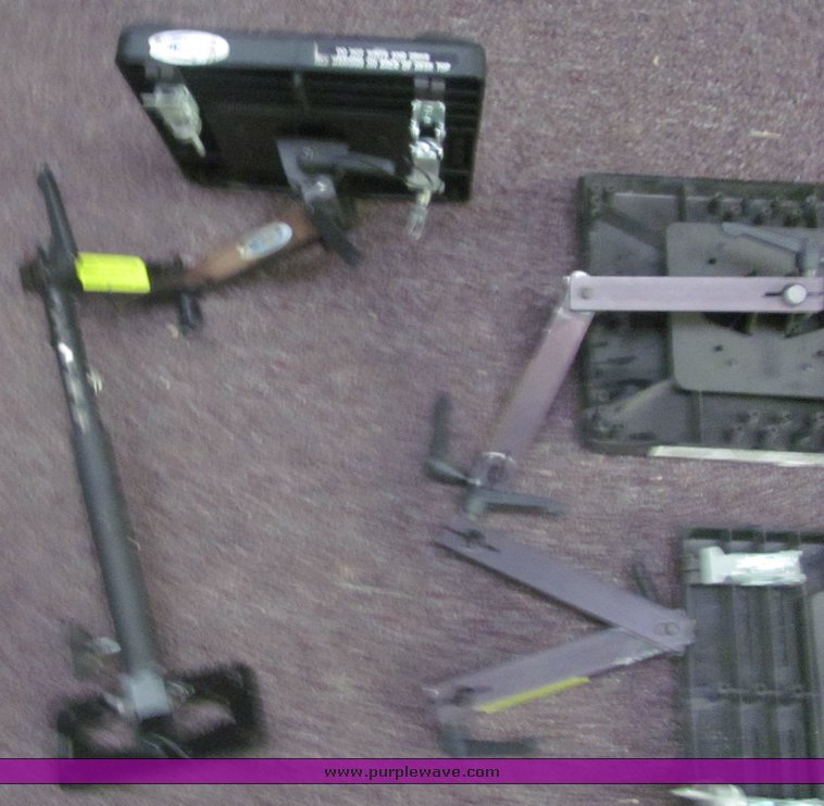 image for item 4585 (4) Assorted Jotto Desk laptop holders