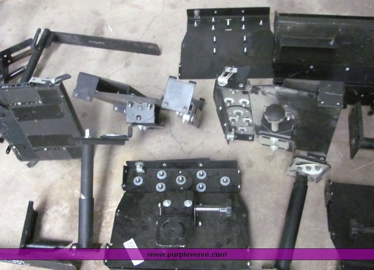 image for item 4586 Assorted laptop holders