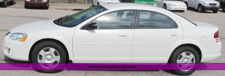 image for item 6067 2006 Dodge Stratus