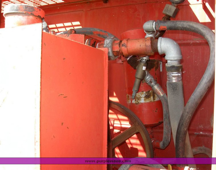 image for item 6798 1981 Ford F600