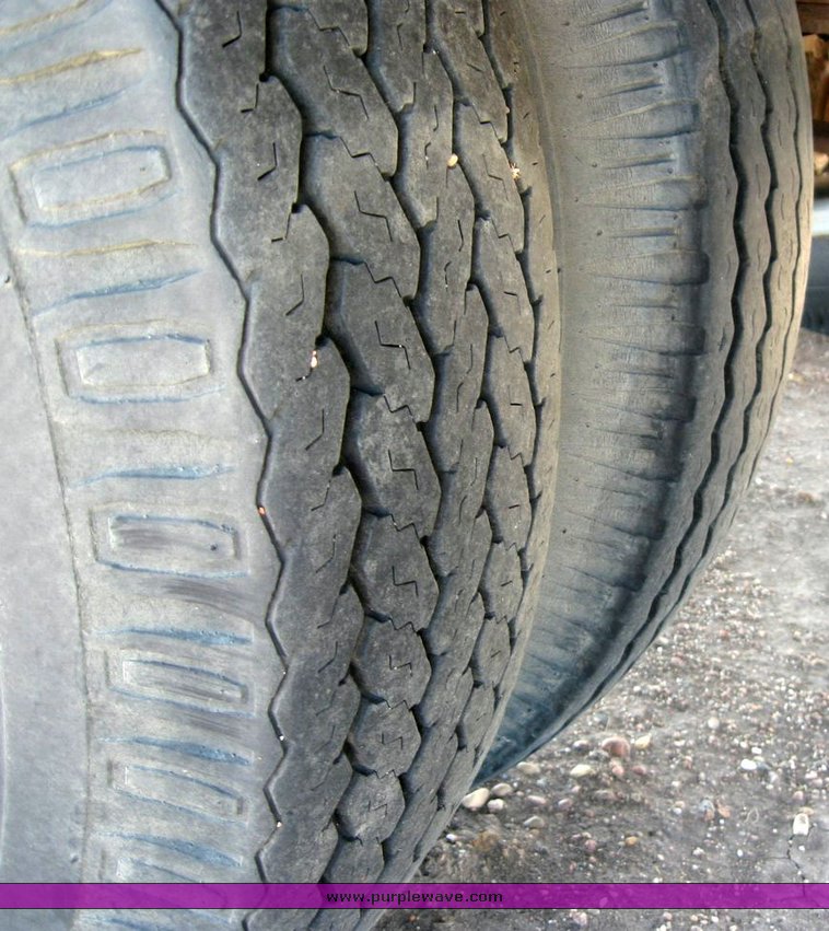 image for item 6798 1981 Ford F600