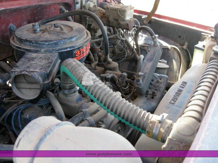 image for item 6798 1981 Ford F600