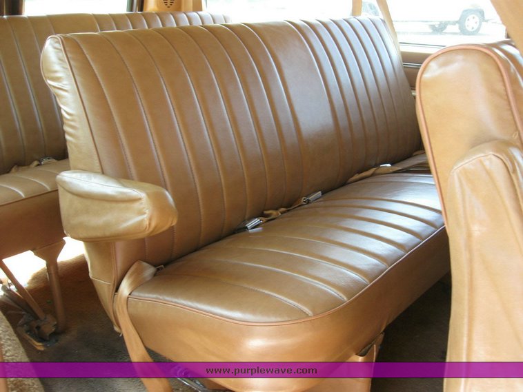 image for item 6800 1988 Chevrolet Sportvan C30