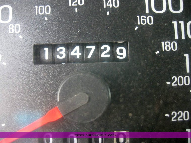 image for item 6802 2003 Ford Crown Victoria Police Intercepter