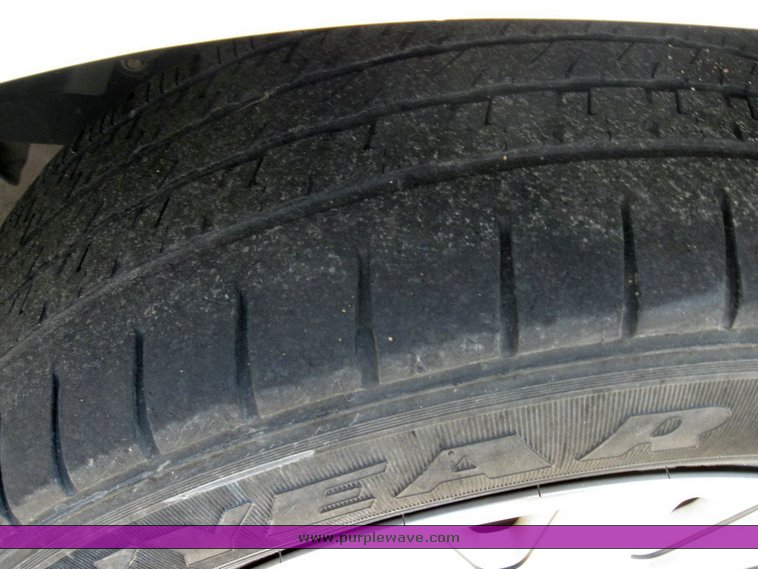 image for item 6802 2003 Ford Crown Victoria Police Intercepter