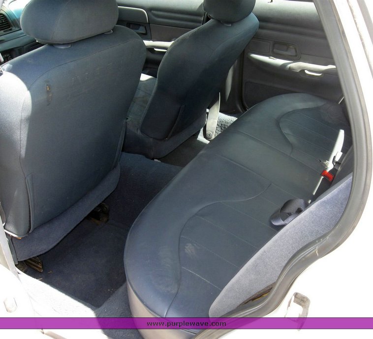 image for item 6803 2001 Ford Crown Victoria Police Intercepter