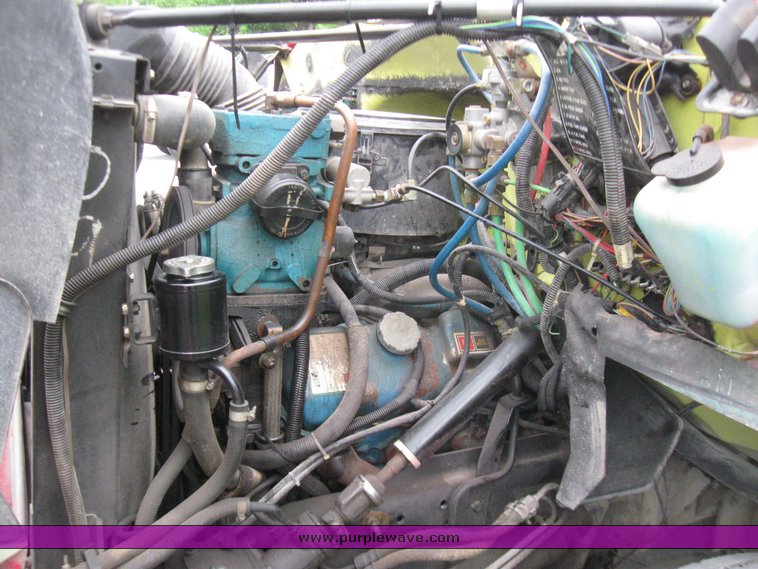 image for item 7299 1988 Chevrolet 70 tanker truck