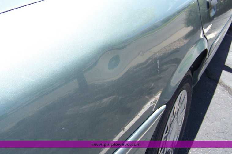 image for item 8498 2005 Ford Crown Victoria Police Interceptor